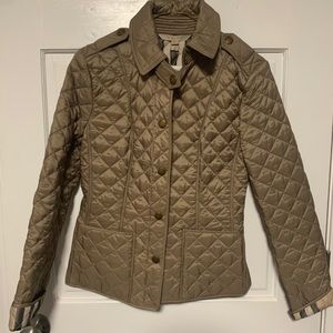 Burberry Kencott Lightweight Quilted Jacket